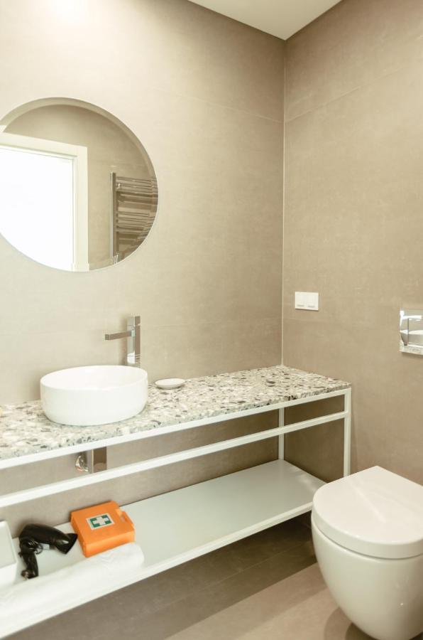 Trindade 19 Apartments - 1B Aragones ลิสบอน ภายนอก รูปภาพ